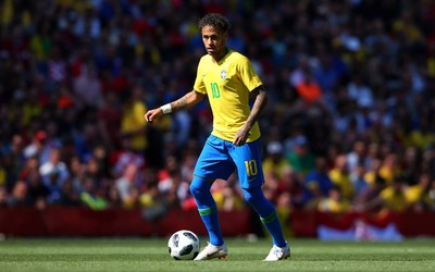 华体会电竞-佐默扑出必进球对手抱头绝望